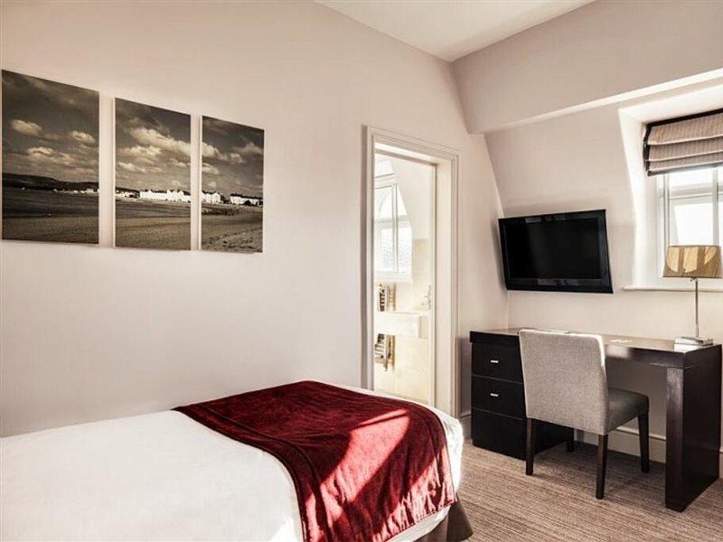 Exeter Rougemont Hotel By Sunday Экстерьер фото