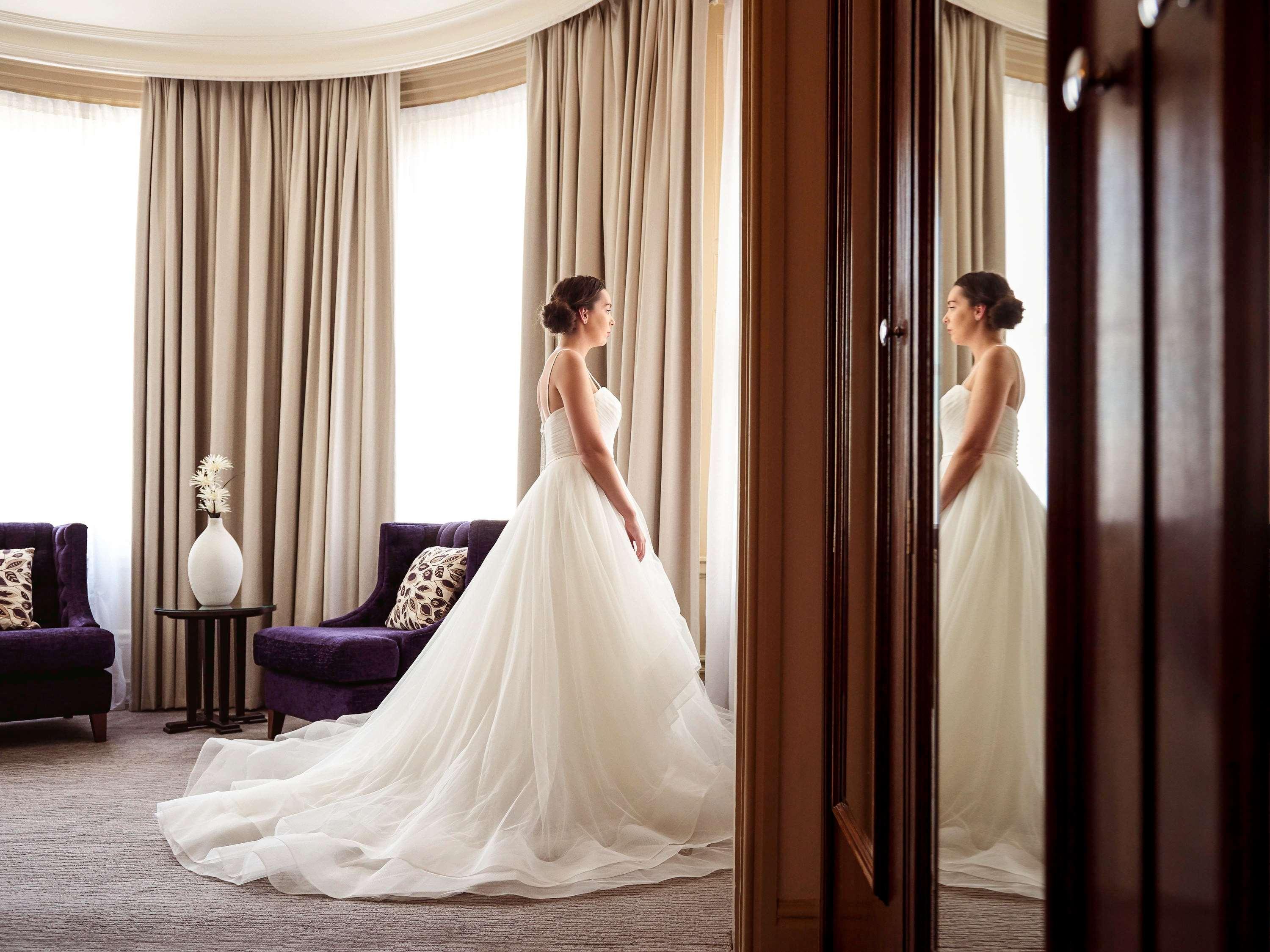 Exeter Rougemont Hotel By Sunday Экстерьер фото