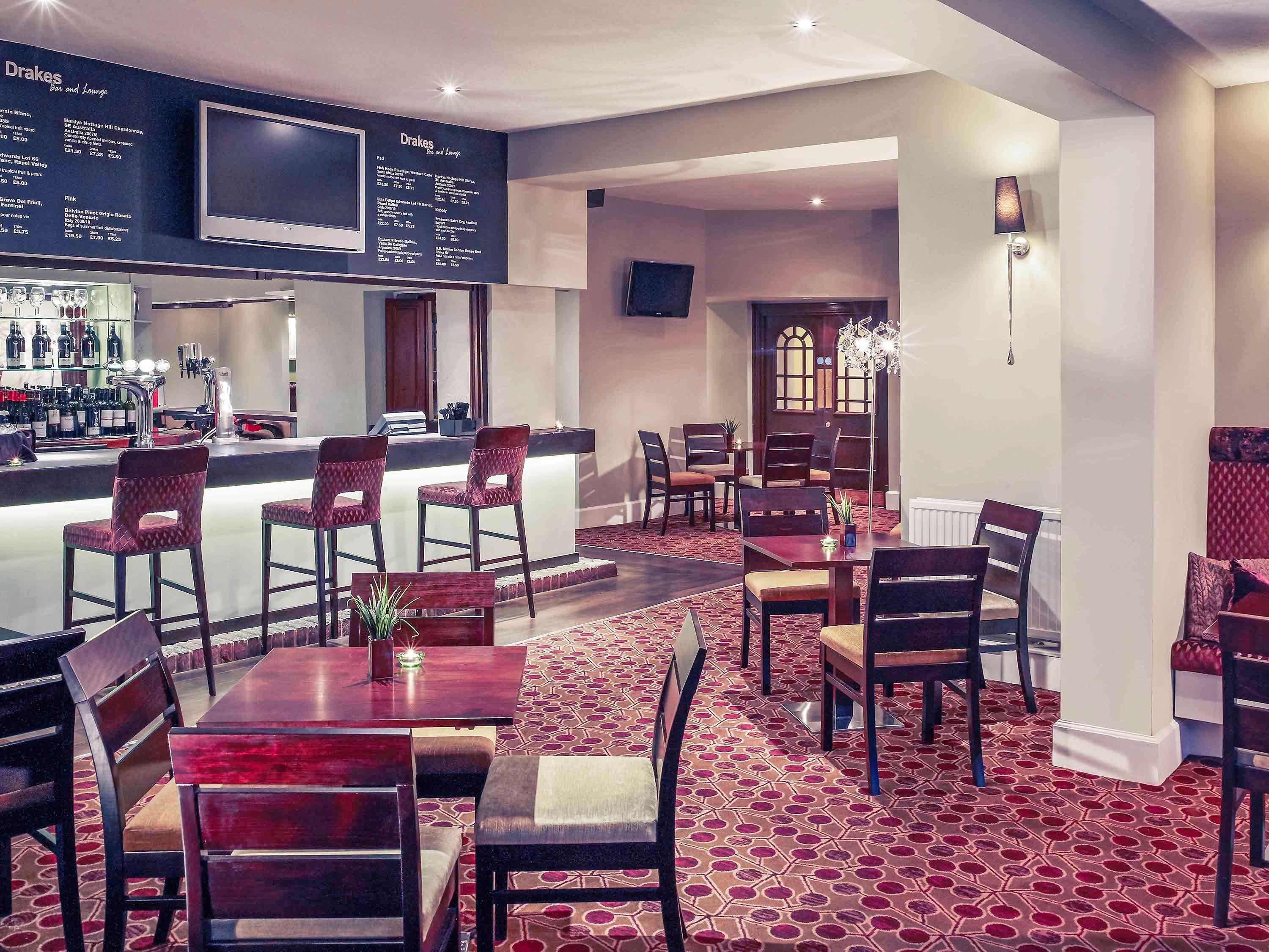 Exeter Rougemont Hotel By Sunday Экстерьер фото