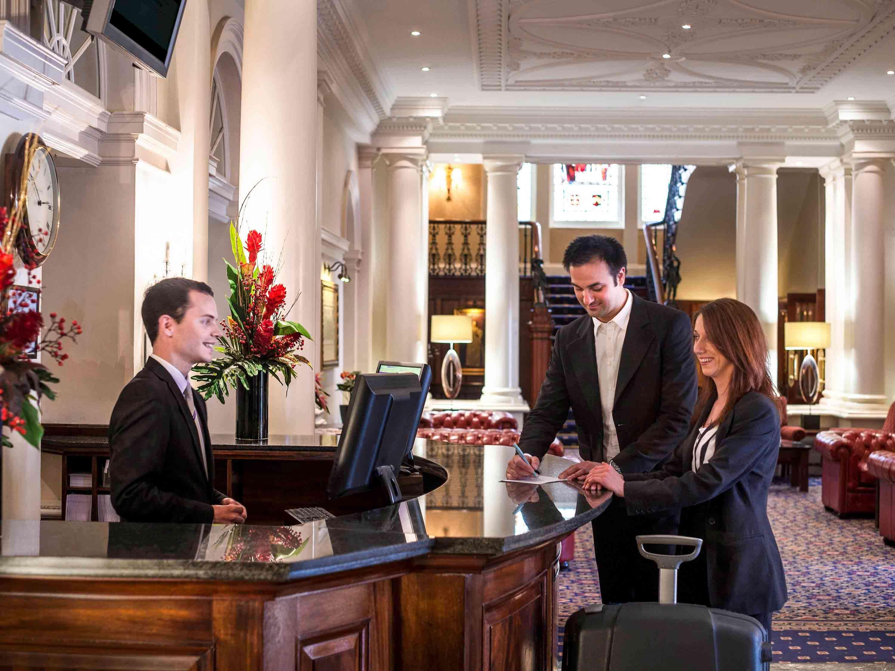 Exeter Rougemont Hotel By Sunday Экстерьер фото