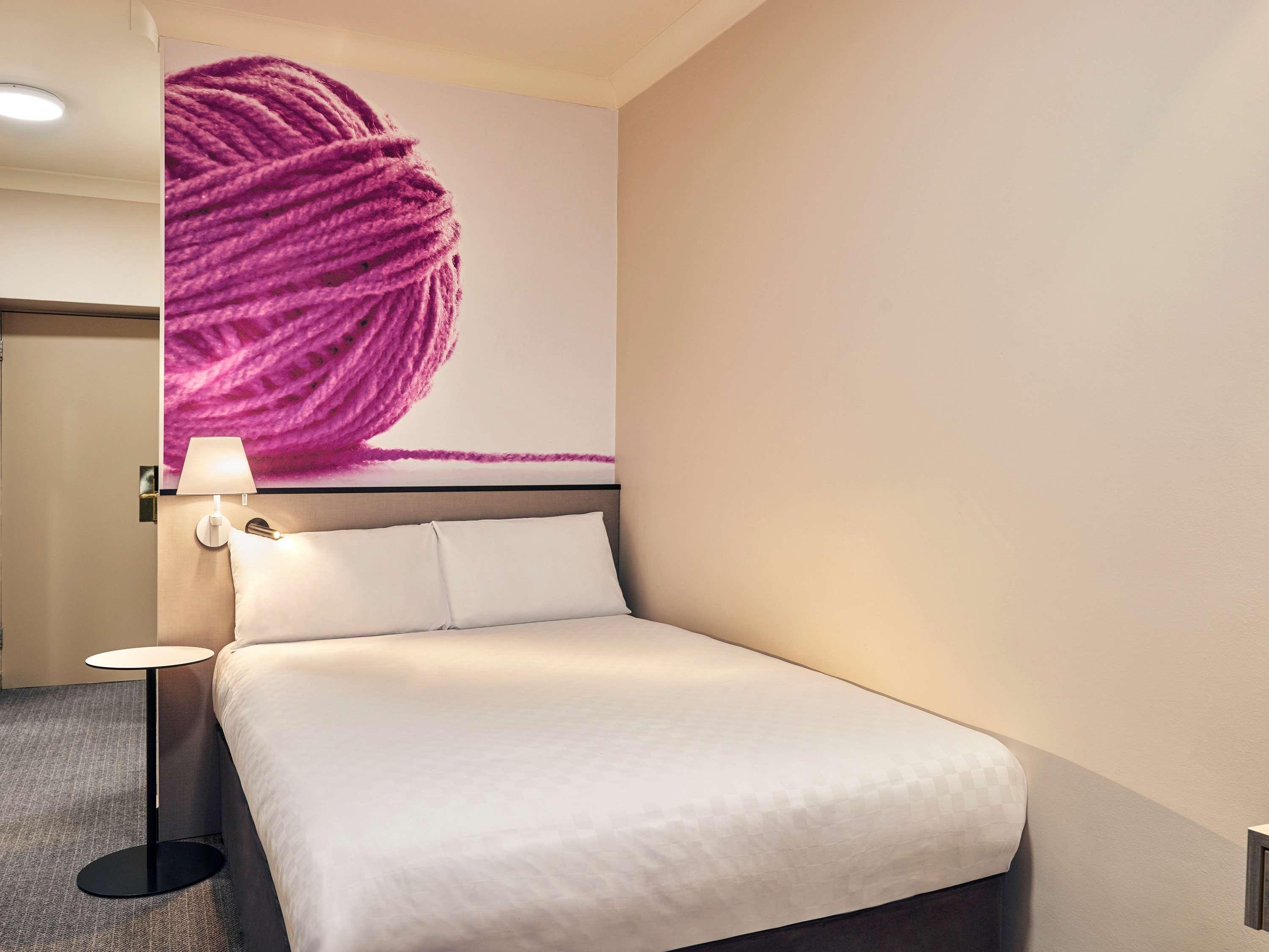 Exeter Rougemont Hotel By Sunday Экстерьер фото