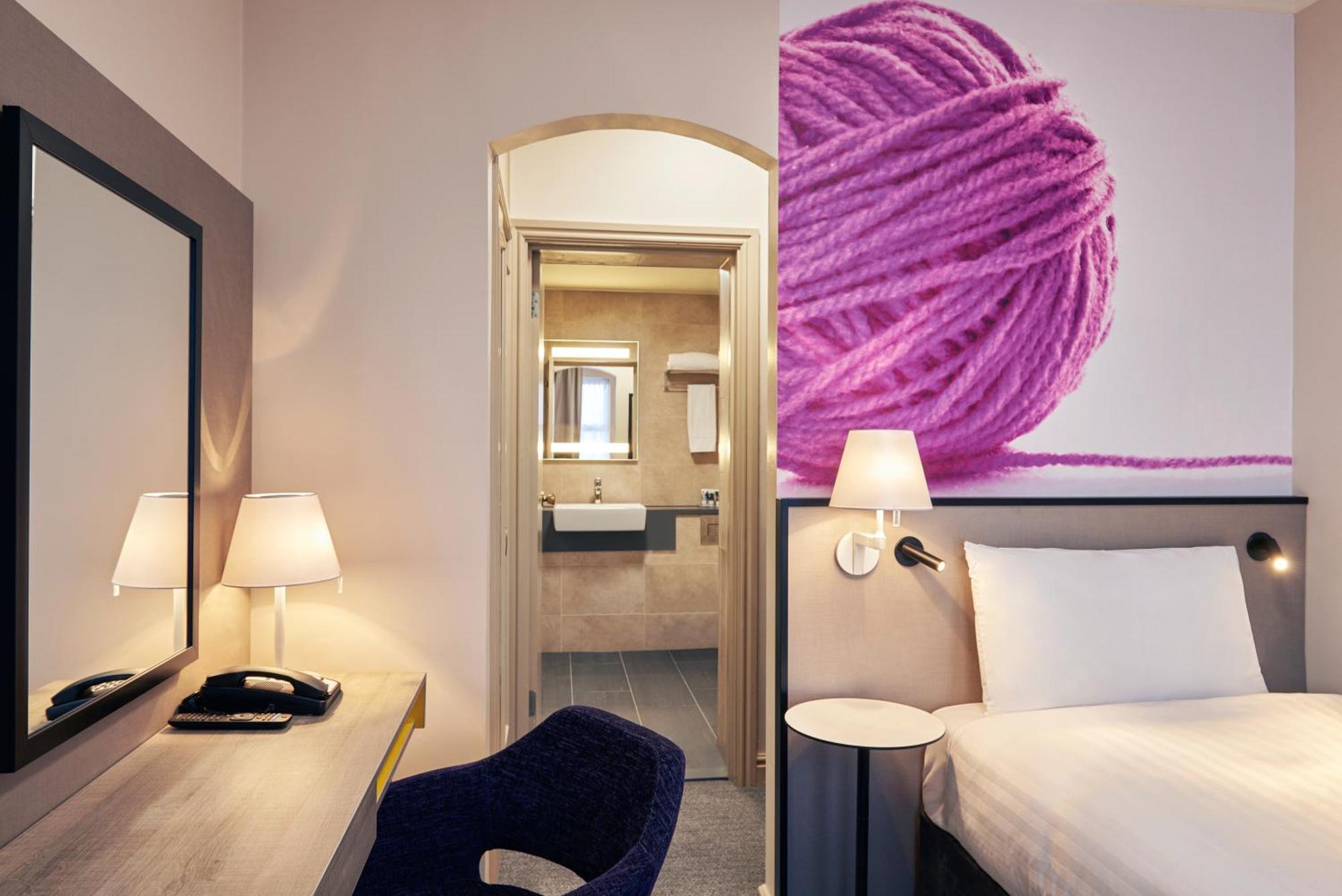 Exeter Rougemont Hotel By Sunday Экстерьер фото